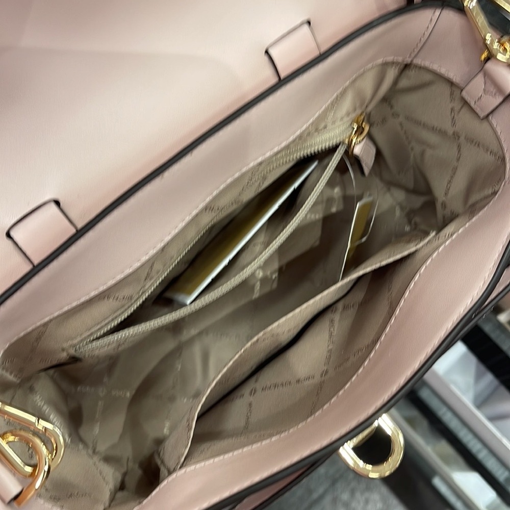 MICHAEL KORS MANHATTAN MEDIUM TOP HANDLE SCHOOL SATCHEL CROSSBODY BAG 
NWT - Picture 10 of 16